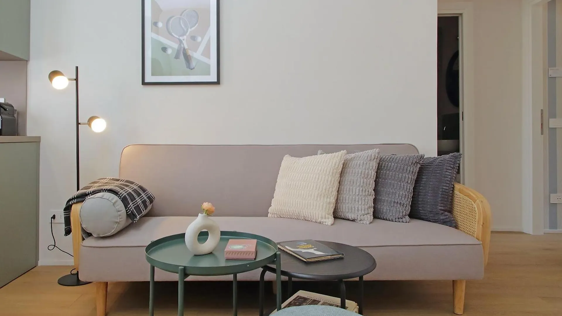 Apartment Ych-Eleganza E Confort Vicino Metro Re Di Roma