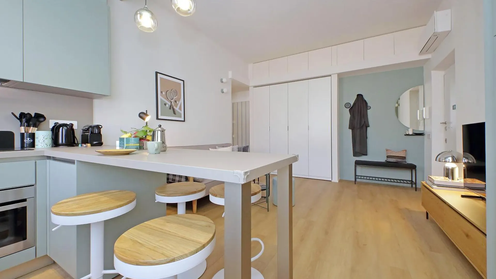 Ych-Eleganza E Confort Vicino Metro Re Di Roma Apartment
